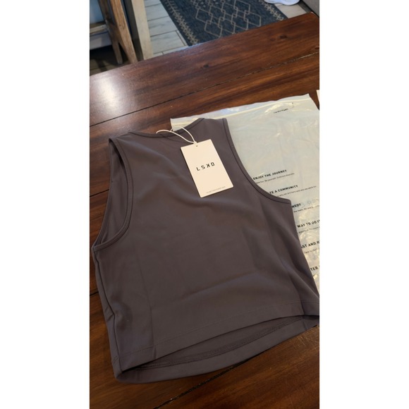 LSKD Base Tank Dark Storm Grey Cropped Racerback Performance Women Medium NEW - Picture 8 of 16